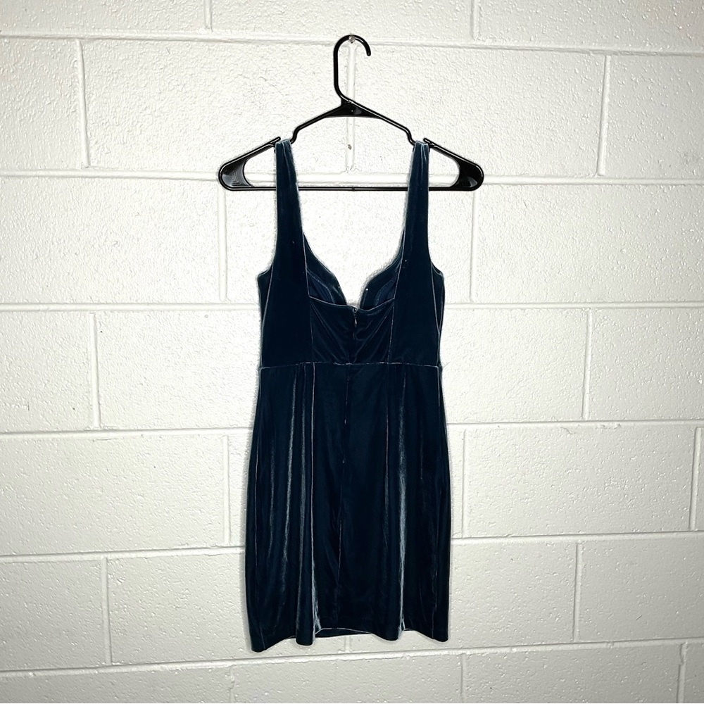 < Express Blue Velvet Mini Dress Size 2 > - Picture 6 of 6